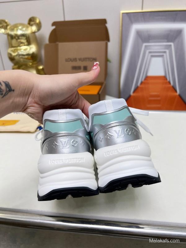 2025 Women Louis Vuitton White Black Mint Leather Mesh Sneakers LY00340