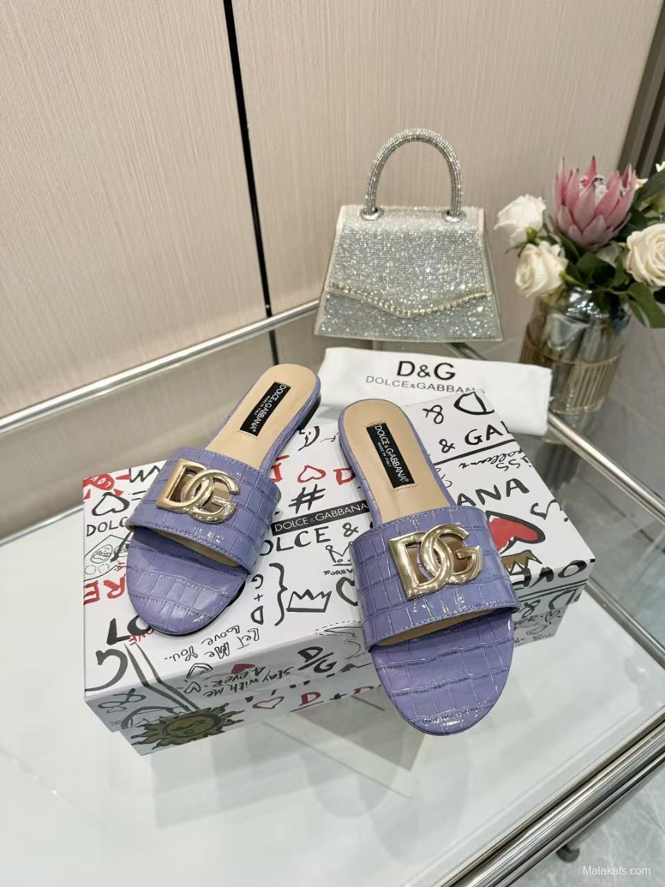 2025 Women Dolce & Gabbana Purple Leather Slippers LY00190