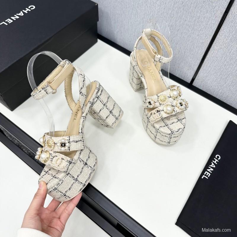2025 Women Chanel Beige Black Tweed Platform Sandal KFY00310