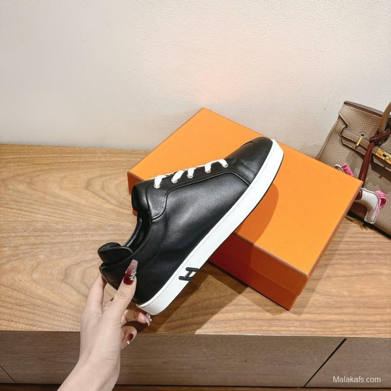 2025 Unisex Hermès Black Leather Sneakers AS00380
