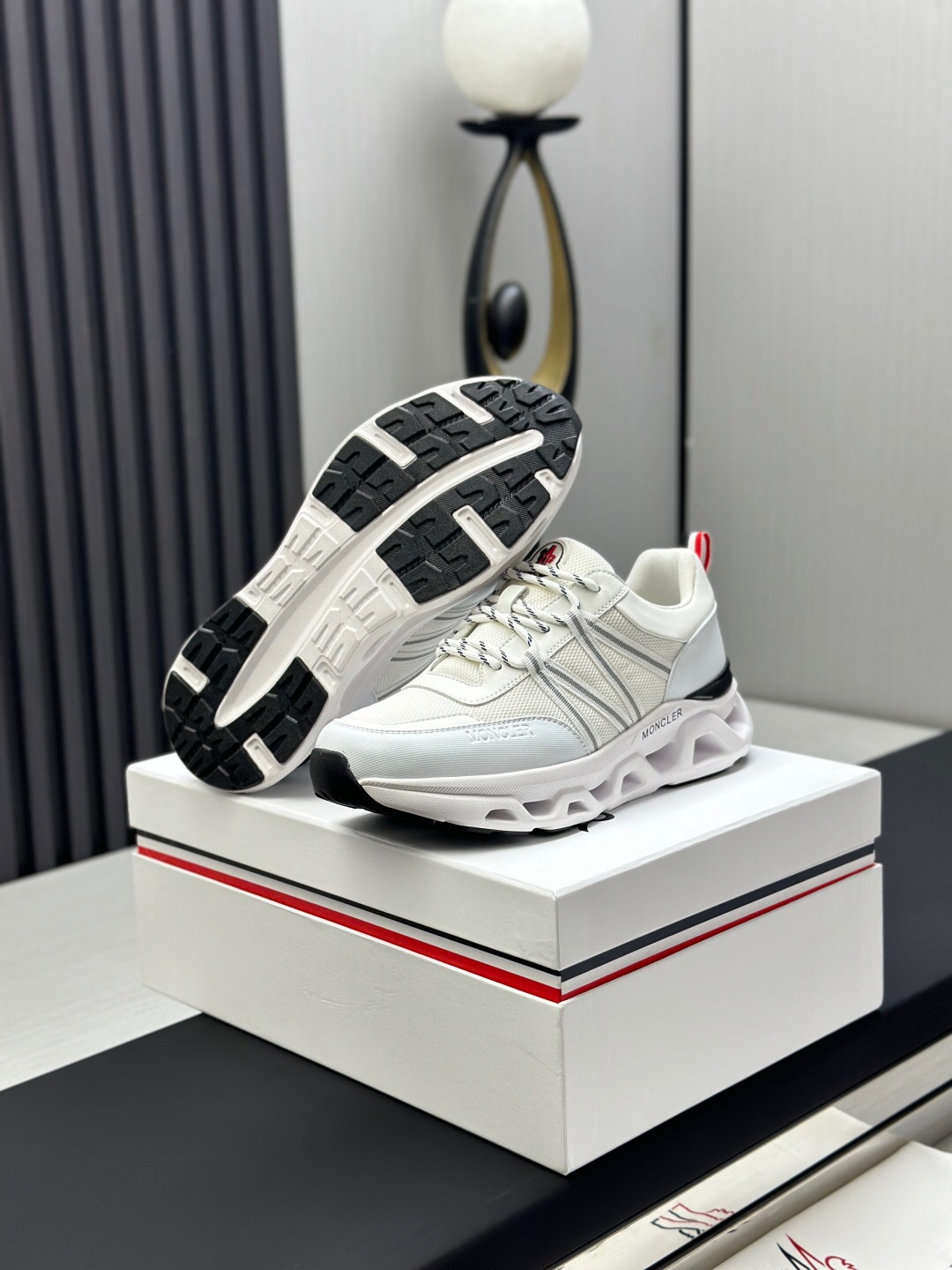 2025 Unisex Moncler White Black Synthetic Leather Outdoor Sneakers KFY00390