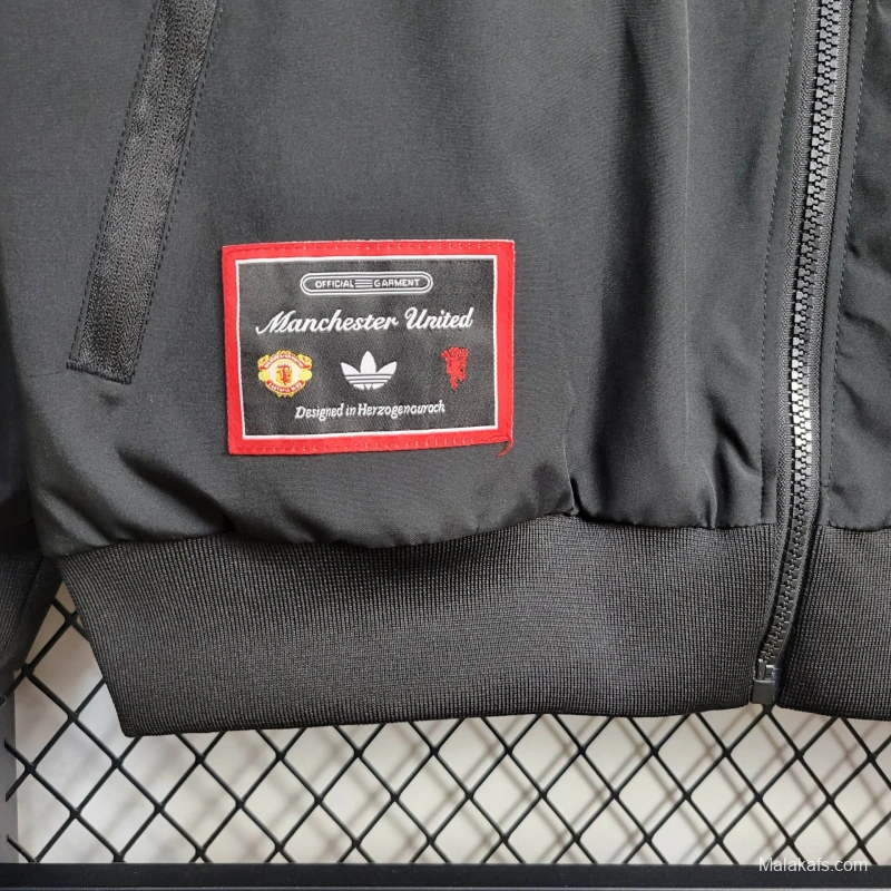 25/26 Manchester United Jacket Black Windbreaker