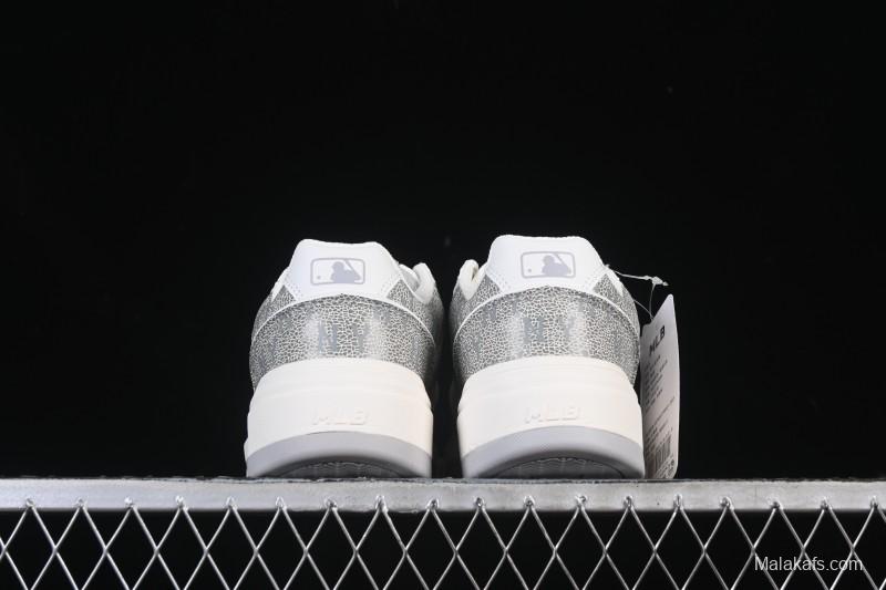 Adidas NY MLB Chunky Liner Pocket Monogram New York Yankees Platform Sneakers - 3ASXP025N50GRS