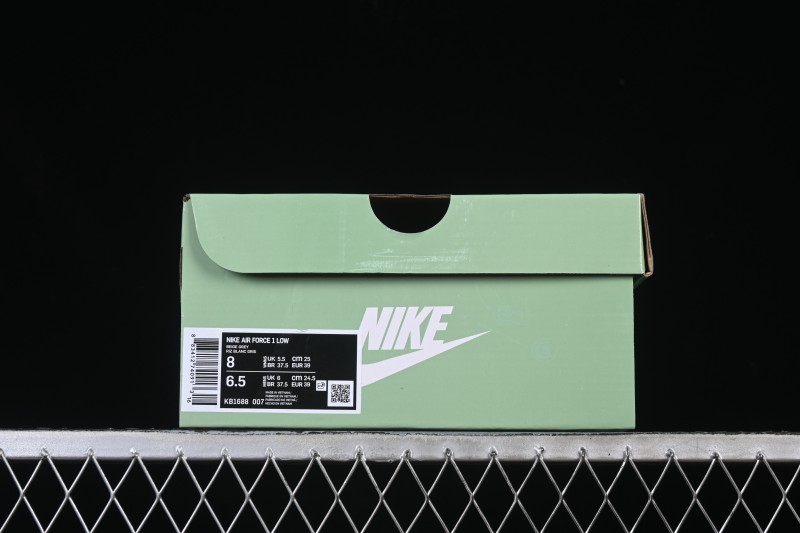Nike Air Force 1'07 Low Casual Sneakers with Full-Length Air Cushion - KB1688-007