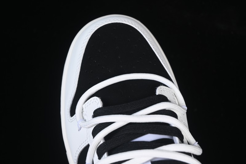 Nike SB Dunk Low Anniversary Custom Low-Top Skate Shoes - WB0515-088