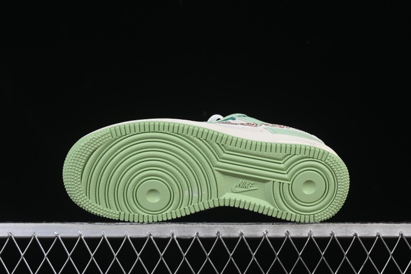 Nike Air Force 1'07 Low Casual Sneakers with Full-Length Air Cushion - KB1688-007