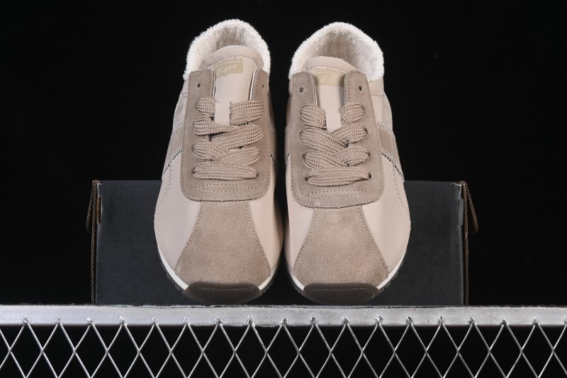 Onitsuka Tiger Corsair A55 Low-Top Lifestyle Casual Shoes - 1183C317-300