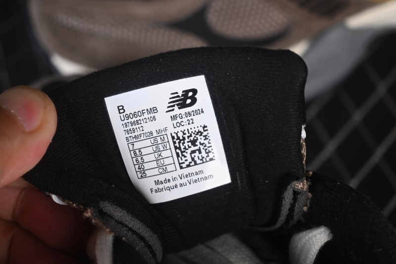 New Balance Retro Casual Running Shoes with ABZORB Cushioning - U9060FMB