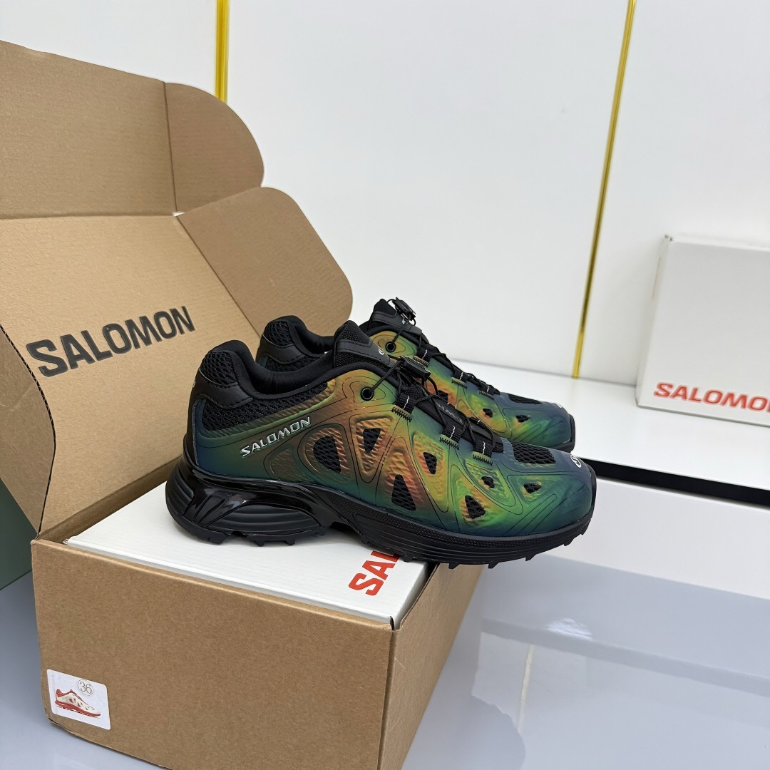 Salomon XT Whisper Casual Shoes with Thick Sole and Futuristic Design - LY00310