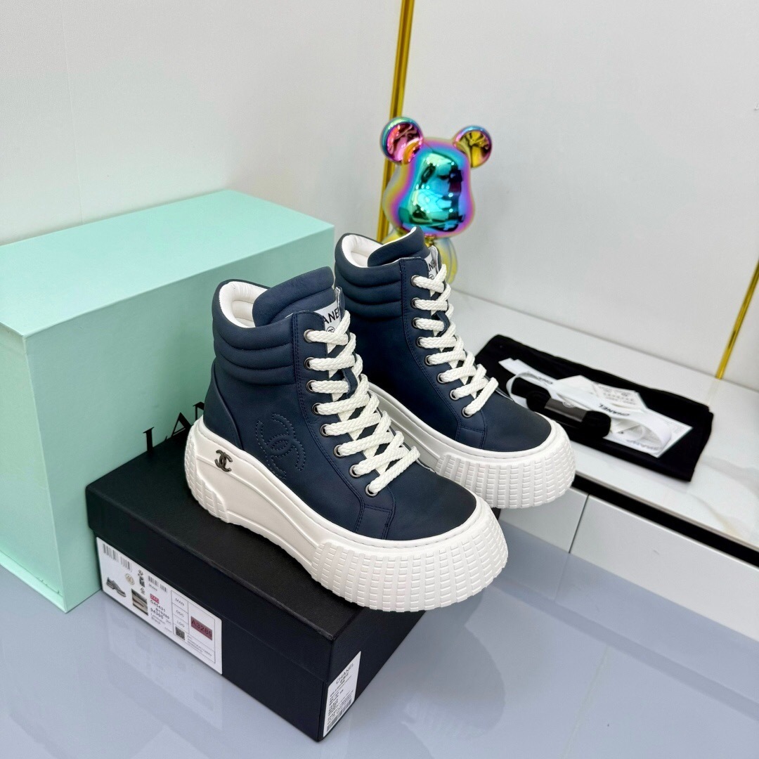 Chanel 2025 SS Short Boots Essential Fall Winter Heavy Duty Style - LY00400