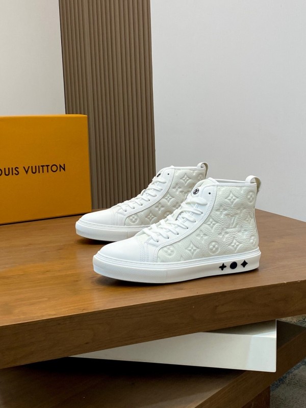 Adidas Originals Casual Sports Boots with High-End Leather Construction - KFY00460