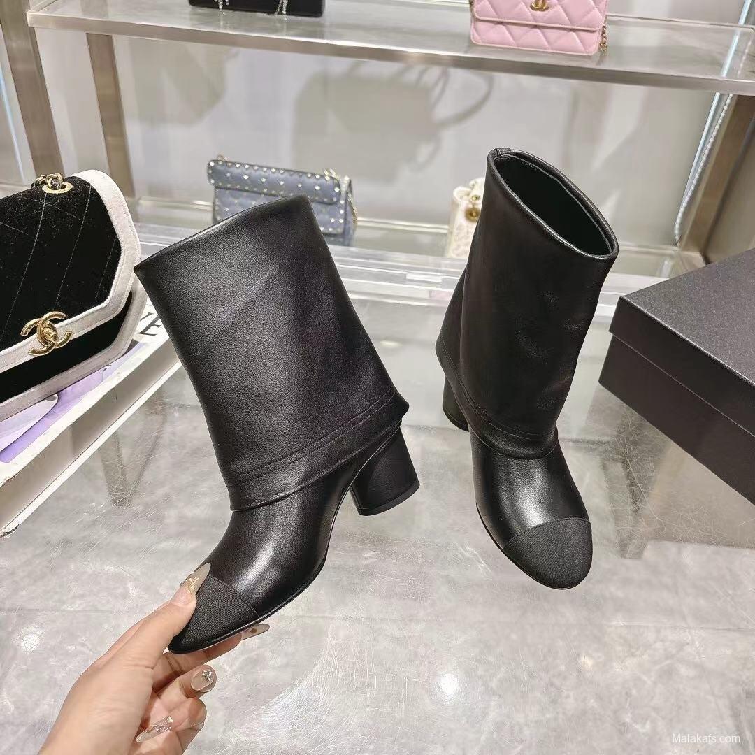 Chanel 2025/SS Runway Turn-Cuff Block Heel Straight Boots Tube Boots Classic Color Block - LY00400