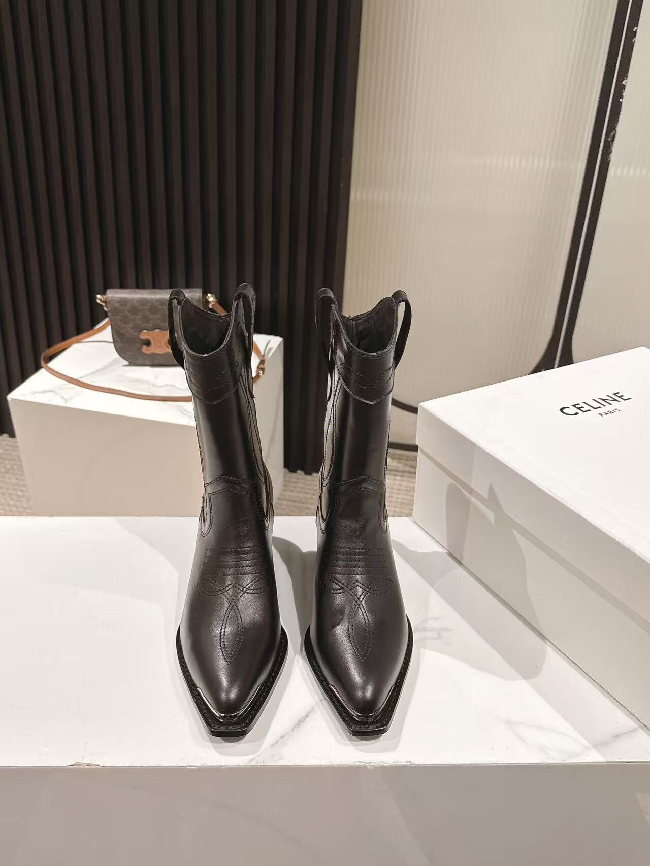 CELINE Fashion Boots Retro Style with Arch de Triomphe Logo - LY00440