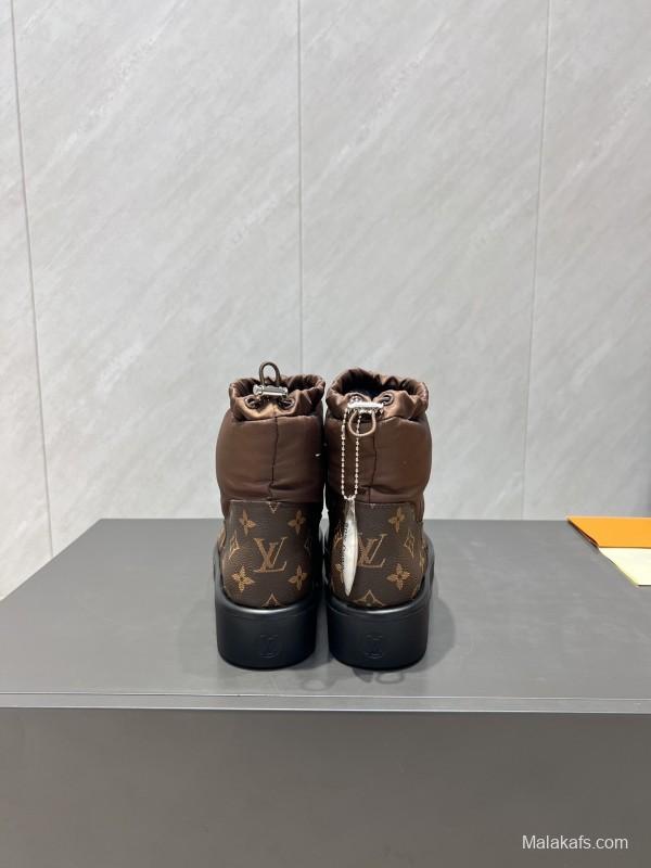 Louis Vuitton Winter Snow Boots Round Toe Thick Sole - KFY00310