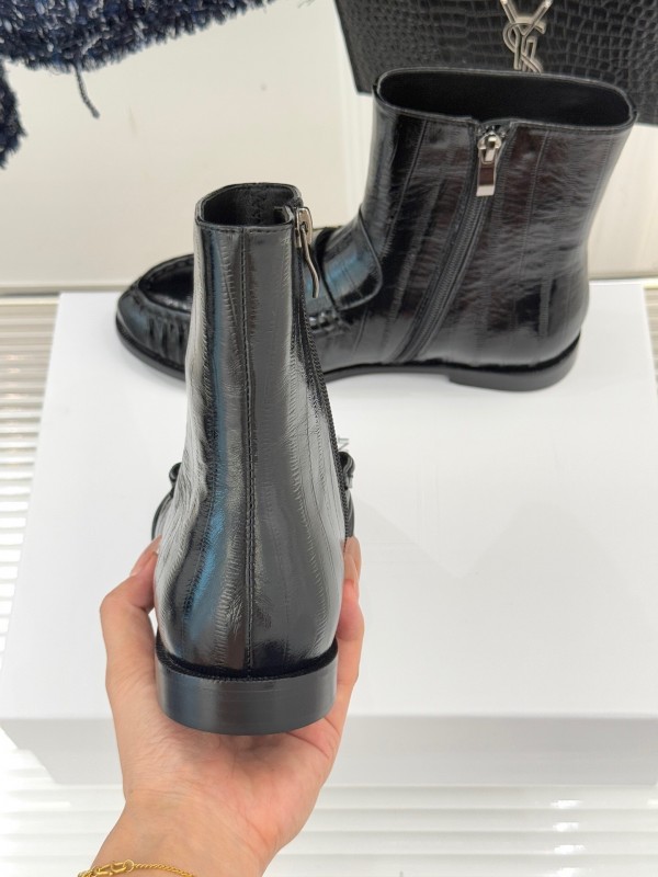 Saint Laurent YSL Letter Loaf Short Boots with Pleated Edges - KFY00430