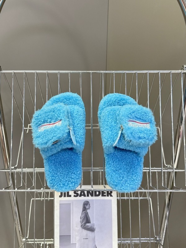 Balenciaga 2025 SS Couple Edition Coca-Cola Fur Slides - KFY00230