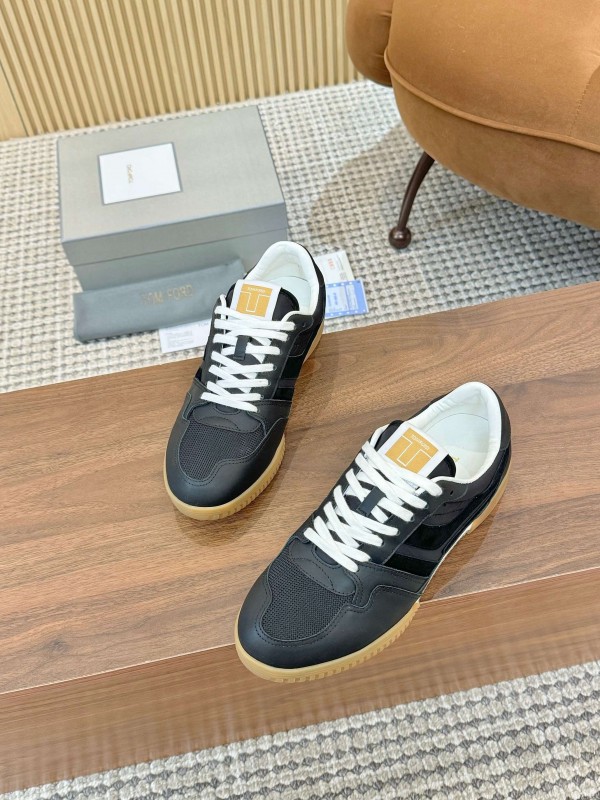 TOM FORD 2025 SS Casual Shoes with Classic Color Blocking and Imported Leather Insole - AS00350