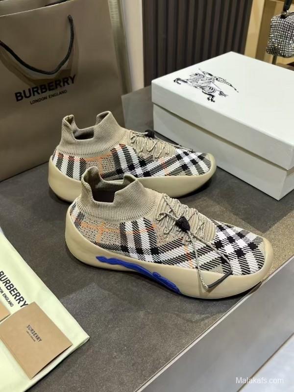 Burberry 2025/SS Italy Made Sneakers - KFY00280
