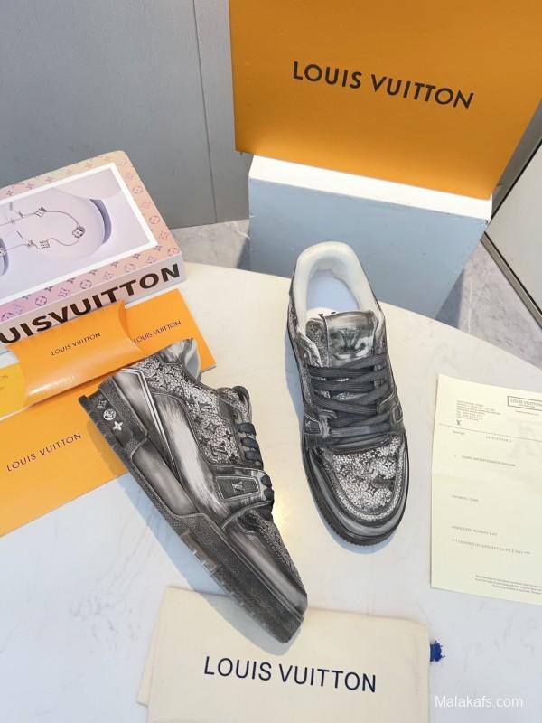 LV Trainer Basketball Series Washed Canvas Sneakers - LY00430