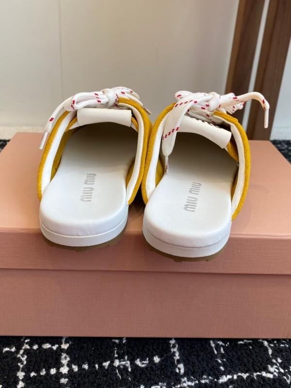 MiuMiu Slip-On Lazy Shoes Deacon Casual Half-Drag - KFY00295