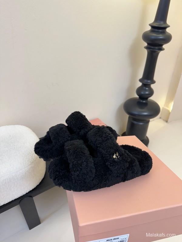 MiuMiu 2025/SS Fur Slides - KFY00310