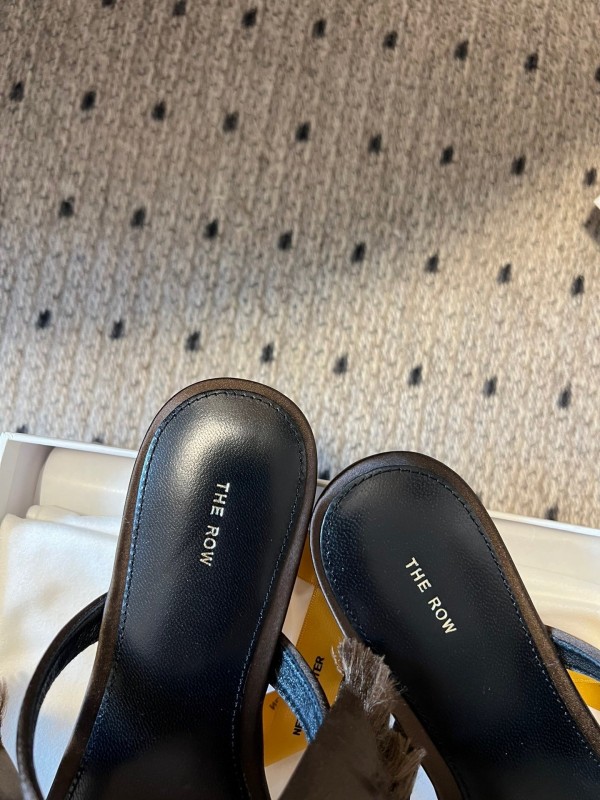 The Row 25ss Hand-Woven Bow Slippers - KFY00280