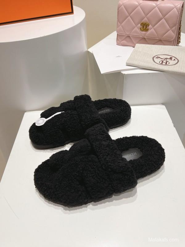 H Love Erjiu Full Wool Slippers with Wavy Fur Design - LY00270