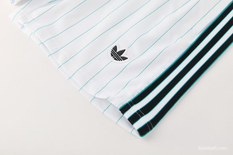 26/27  Liverpool White Short Sleeve+Soccer Shorts