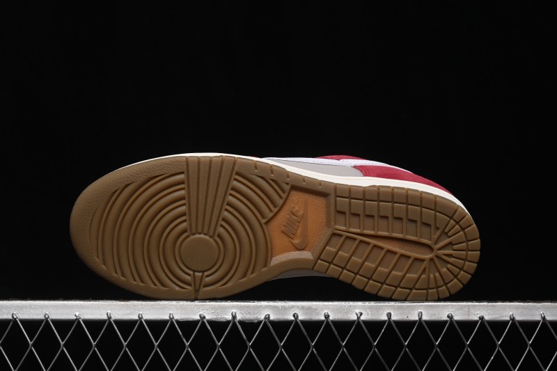 Nike SB Dunk Low White Red Low-Top Skateboarding Shoes - IB6399-004