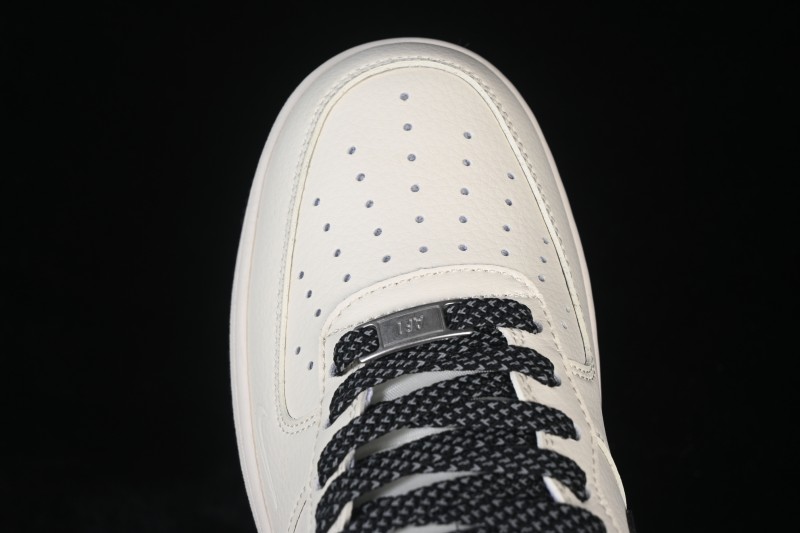 Nike Air Force 1 '07 Low Sneakers with Embossed Design and Premium Leather - SM6668-120