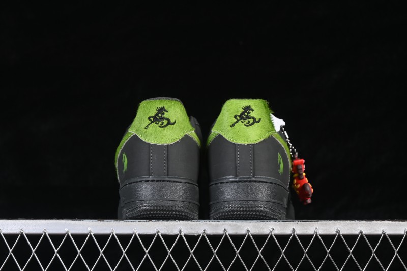 Nike Air Force 1 '07 Low Year of Horse Collaboration Basketball Shoes with Embossed Swoosh - XY9025-001