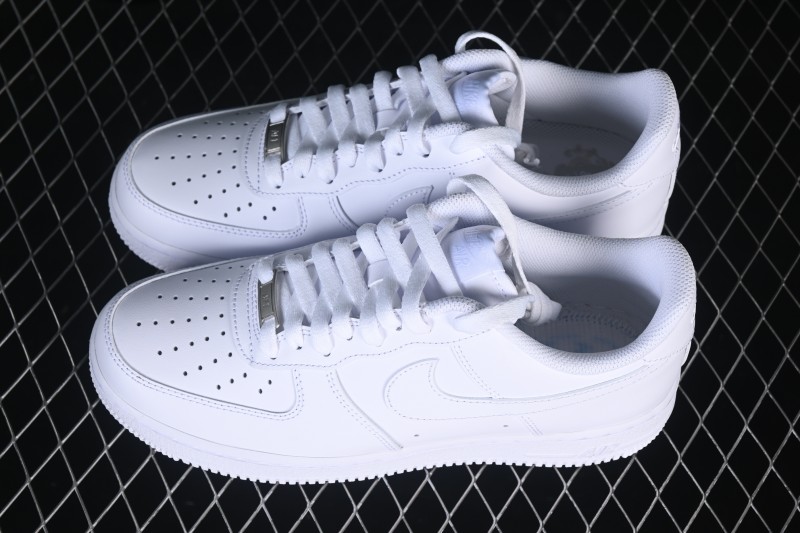 Nike Air Force 1 '07 Low Retro Basketball Shoes with Classic Cushioning - CW2288-111