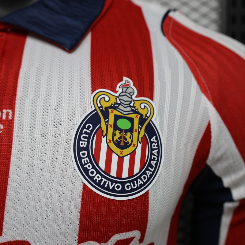 Player Version 26/27 Chivas Home Long Sleeve Red Stripes Jersey