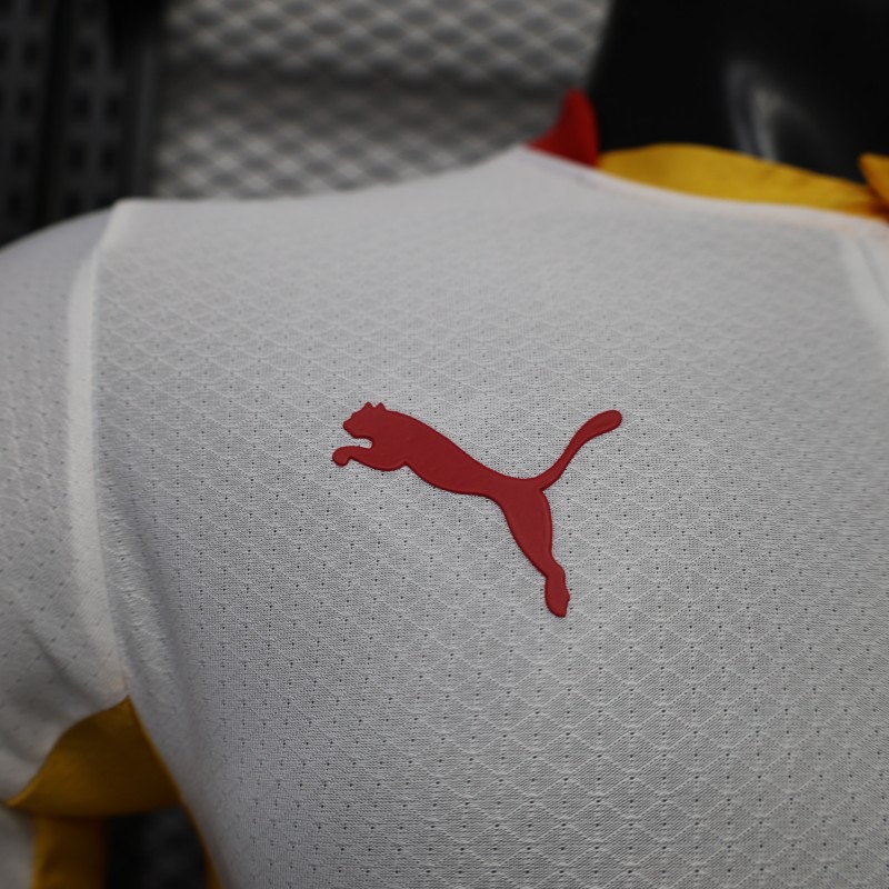 Player Version 26/27 Galatasaray SK Away  White Jersey