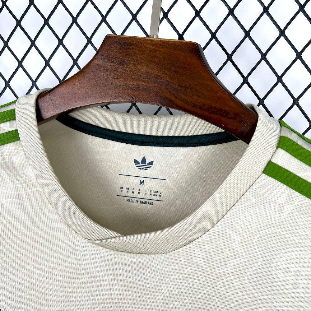 2025/26 Mens Bayern Munich Oktoberfest Long Sleeve Jersey