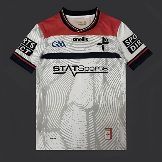 25/26 Kids Kildare GAA White with Red Shoulders and Circular Pattern Jersey