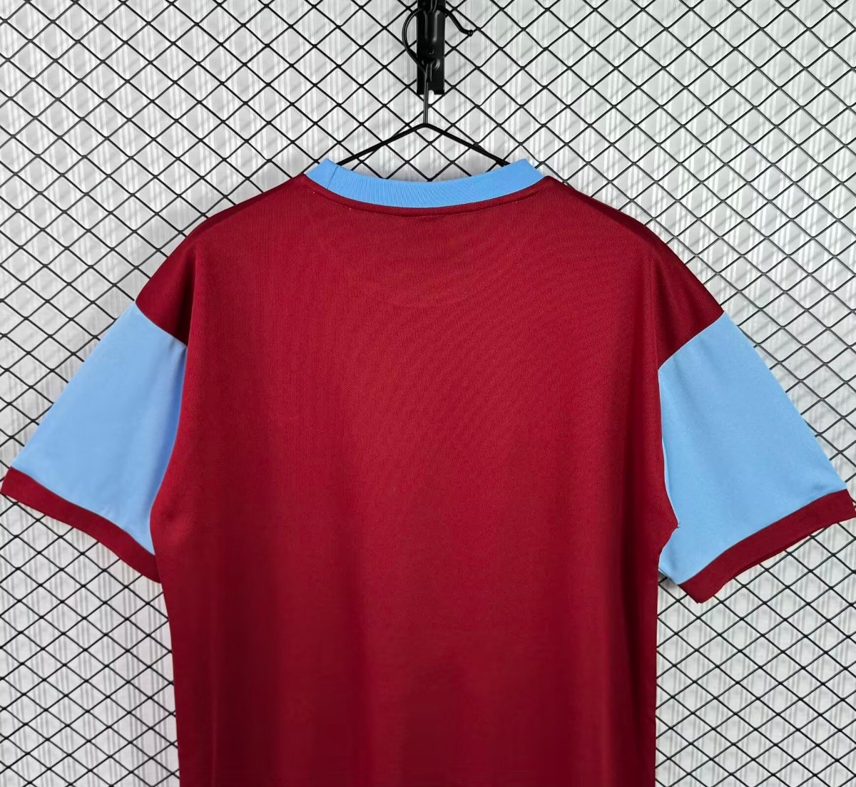 Retro 00/01 Burnley Home Jersey